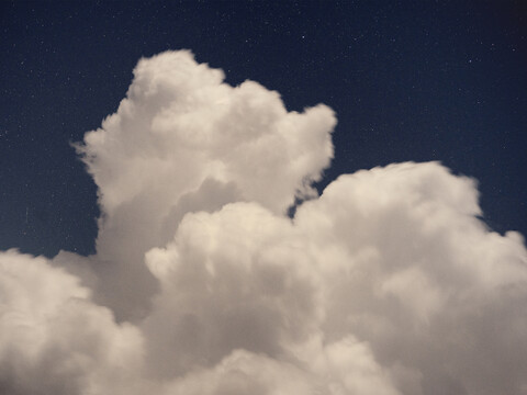 cloud - © Maud Rémy-Lonvis