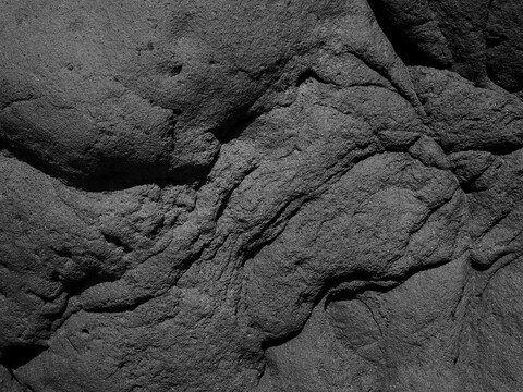 stone - © Maud Rémy-Lonvis