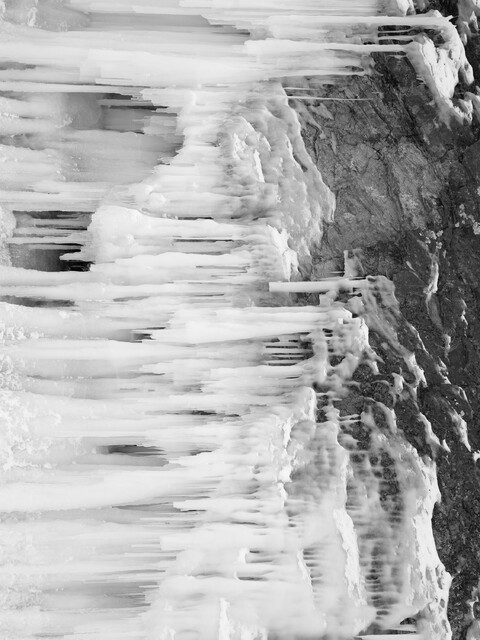 stone - © Maud Rémy-Lonvis