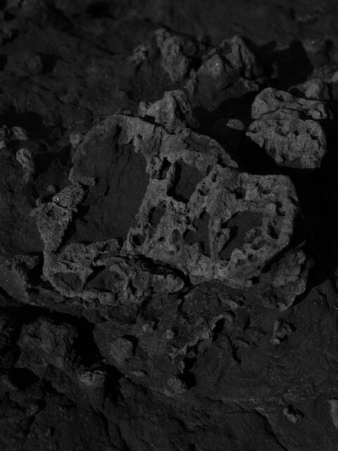 stone - © Maud Rémy-Lonvis