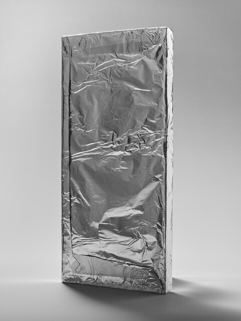 with ad: bureau kayser & set design: camille tricoire - © Maud Rémy-Lonvis