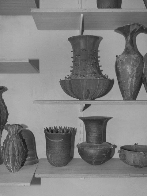 dans l&#8217;atelier de han chiao with bureau kayser - © Maud Rémy-Lonvis