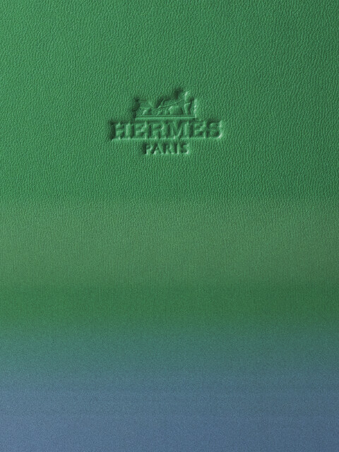 hermès with ad PAG II - © Maud Rémy-Lonvis