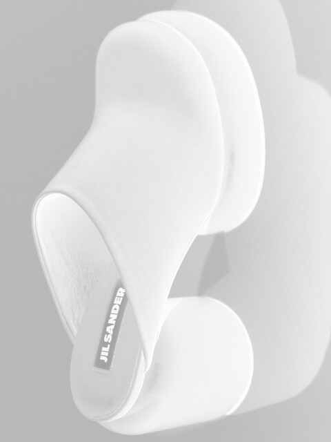 with ad: bureau kayser - © Maud Rémy-Lonvis