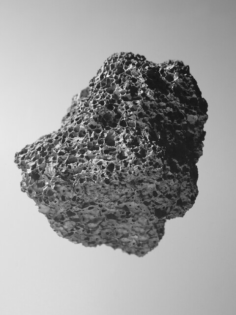 stone - © Maud Rémy-Lonvis